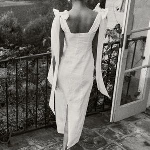 AISLE WHITE LINEN BOW MIDI DRESS